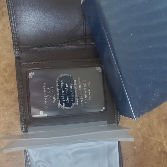 CHRISTIAN LEATHER WALLETS - Picture 5 of 8